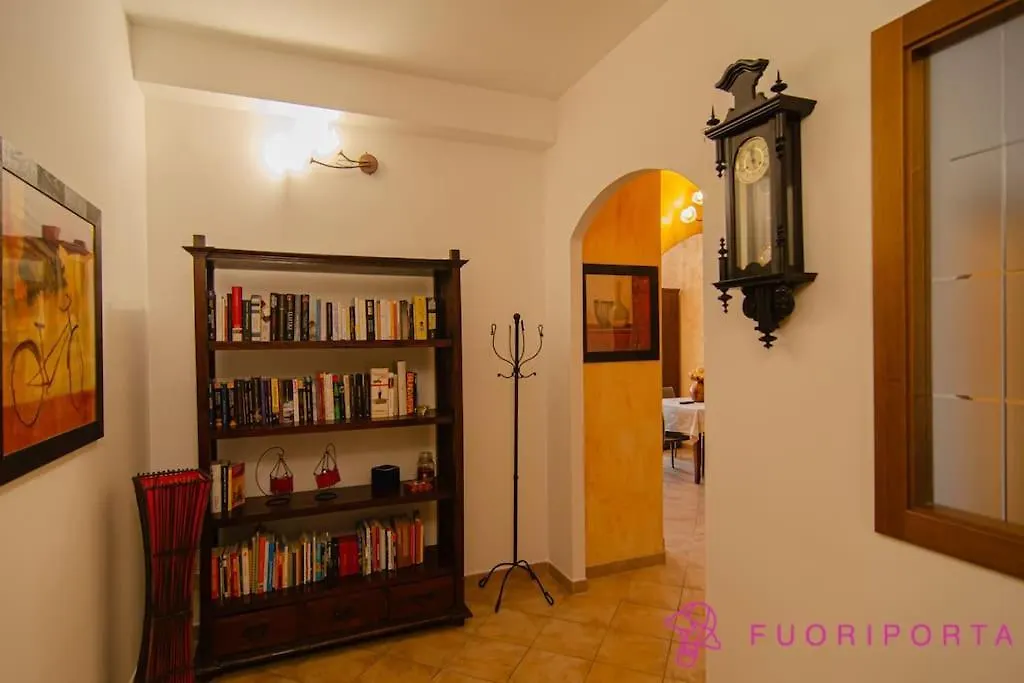 דירות פארמה Emy House איטליה