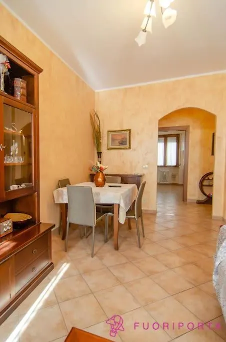 דירות פארמה Emy House
