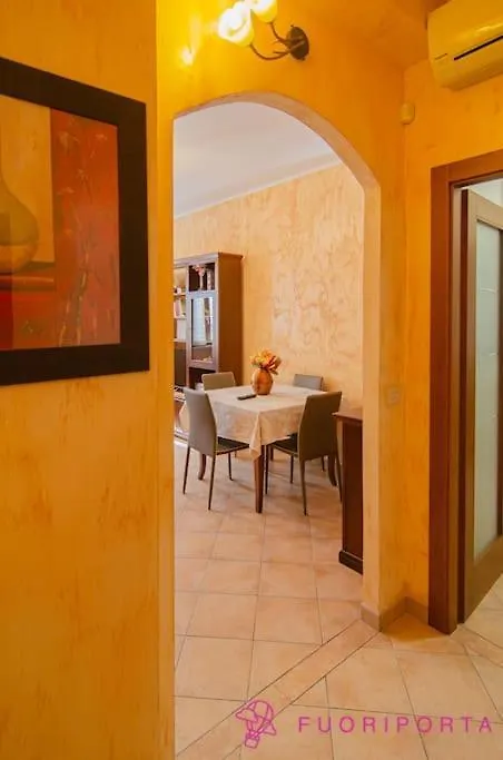 דירות פארמה Emy House